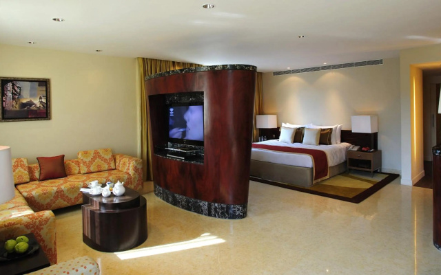Taj Club House – Guest Rooms – Chennai