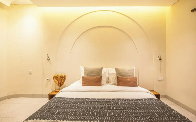 Elegant 4BR Seminyak Villa 10 min From Center