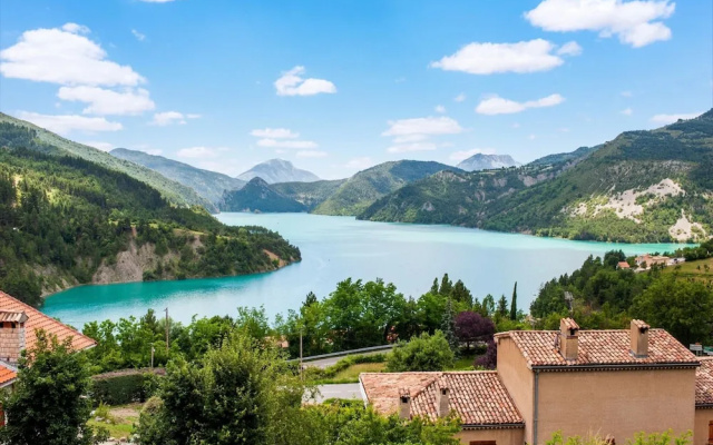 Holiday Home in Saint-julien-du-verdon With Garden