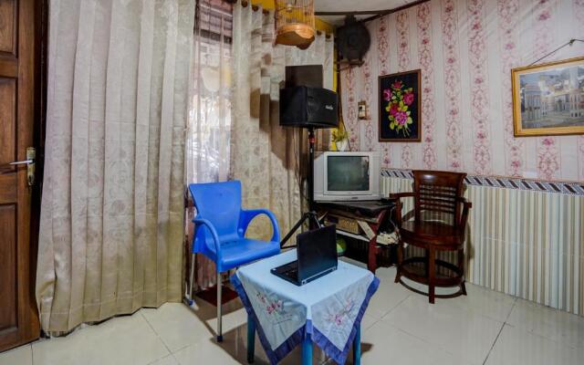 OYO Life 92461 Aini Syariah Homestay