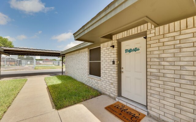 Pet-friendly Edinburg Apartment With Pool Access!