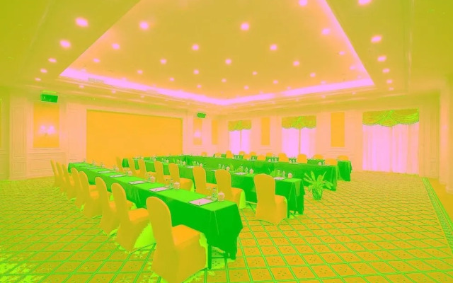 Country Garden Phoenix Suites Hotel