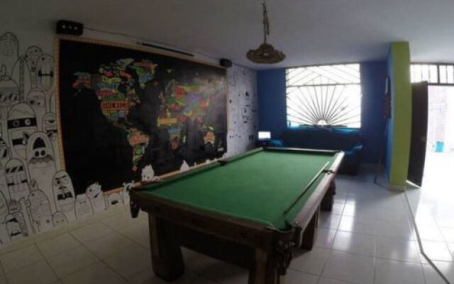 Frogs Surf Hostel Huanchaco