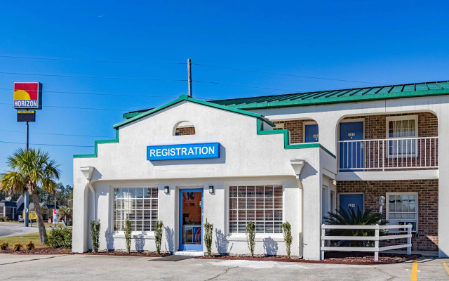 Motel 6 Walterboro, SC