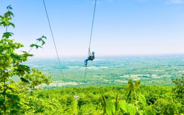 Blue Mountain Getaway