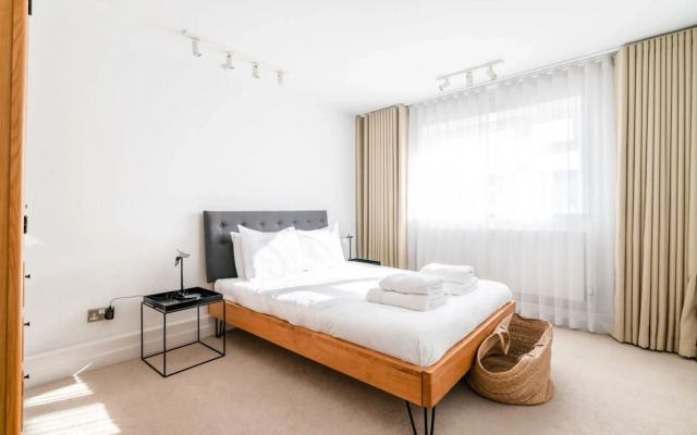 Belgravia Apartment 45
