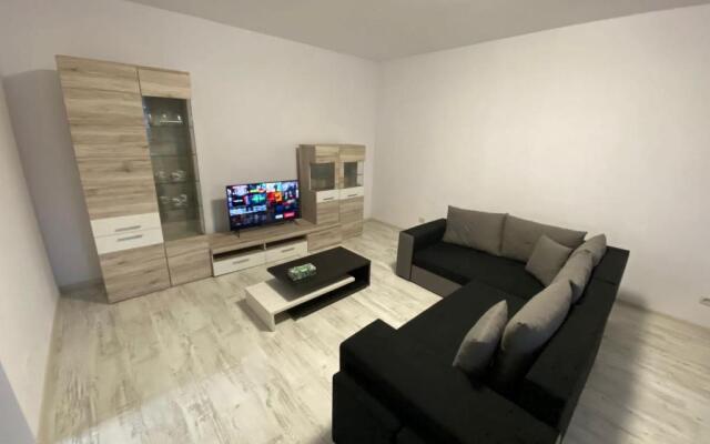 M&M Relax Apartment 3