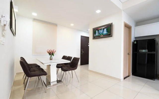 Apartment near Tan Son Nhat Airpot