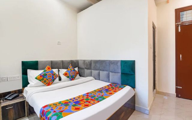 Fabexpress Royal Villas