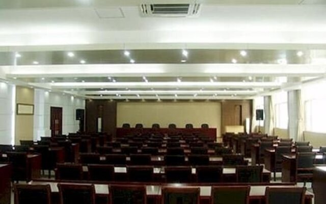 Dongbaqu Hotel