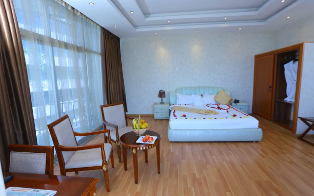 Impress Hotel
