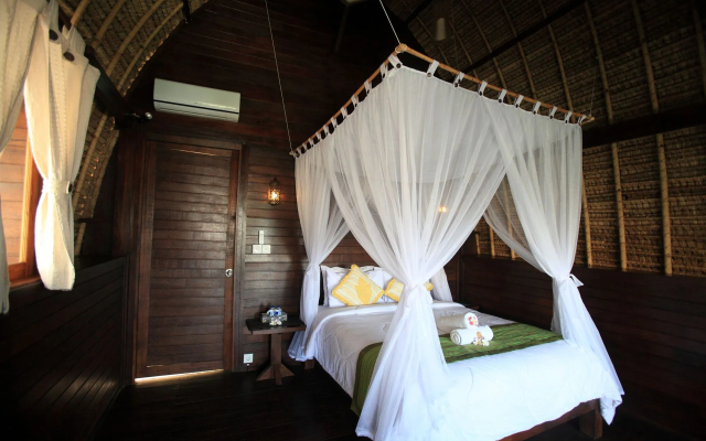 Sunset Coin Lembongan Cottage and Spa
