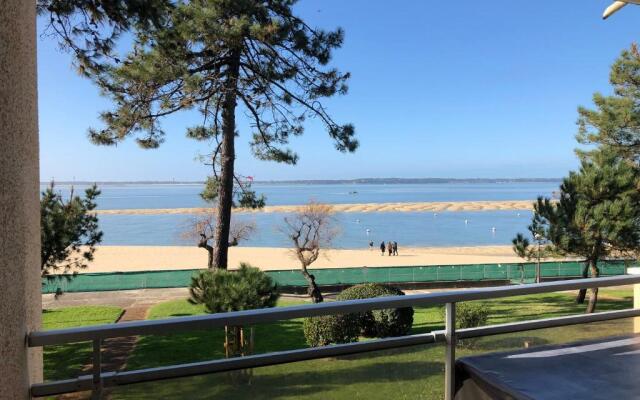 Appartement Vue Mer Terrasse, Parking C2111