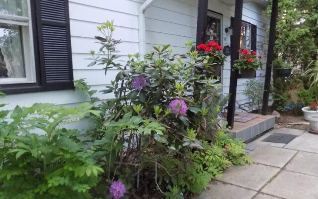 Eden Place Bed & Breakfast