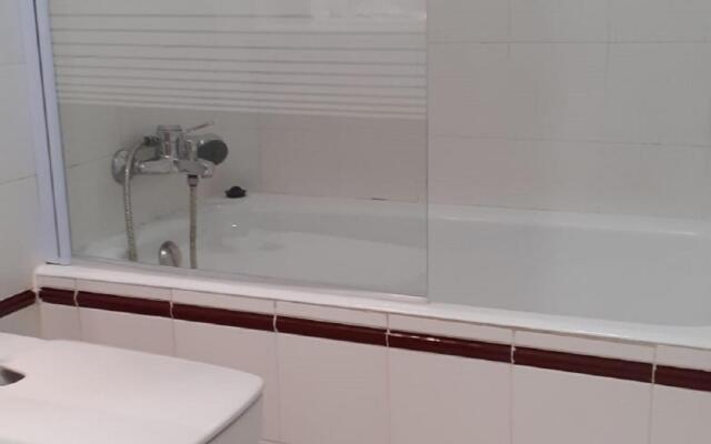 M Abd 13 Studio 4 Pax Latina