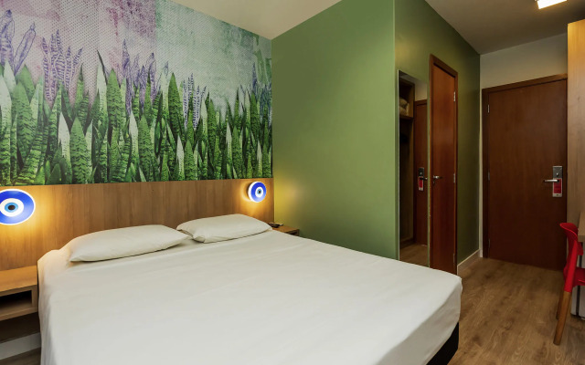 Golden Tower Express Araraquara by Fênix Hotéis