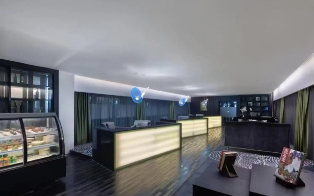 Jasmine International Hotel