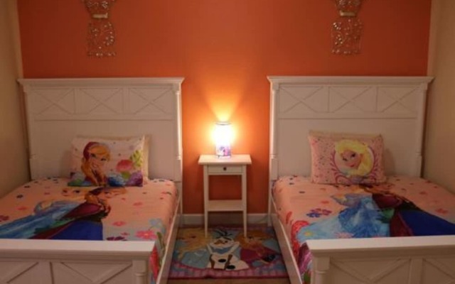 Mickey's Private Pool Villa near Disney