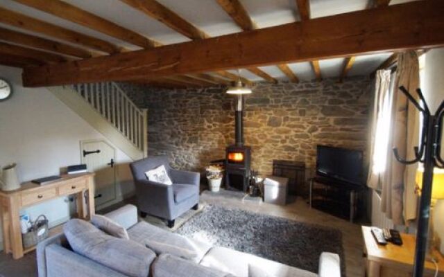 House Winill Malvaglia