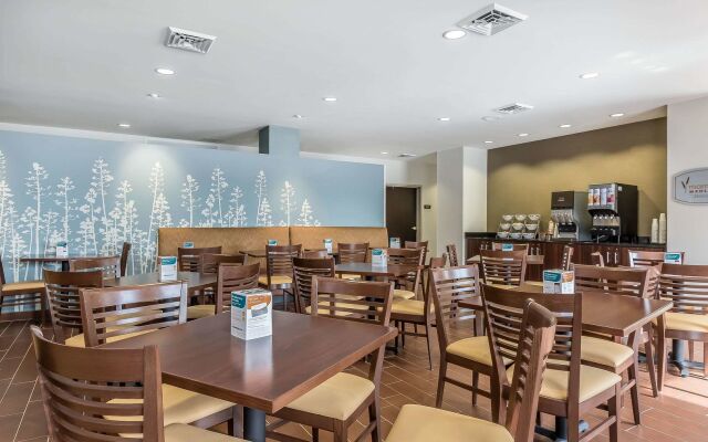 Sleep Inn & Suites O'Fallon MO - Technology Drive