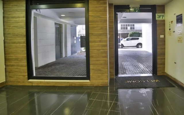 Bat Yam apartment