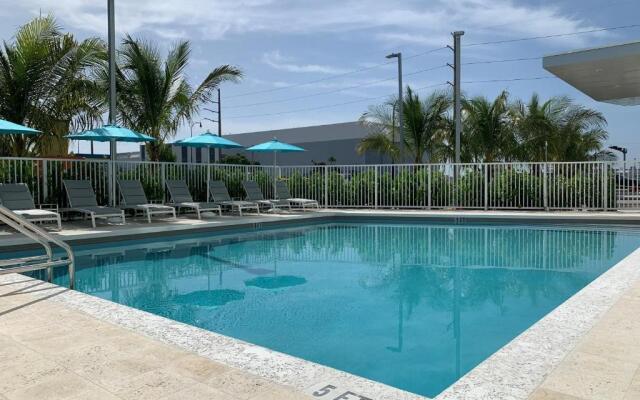 Wyndham Garden Miami International Airport