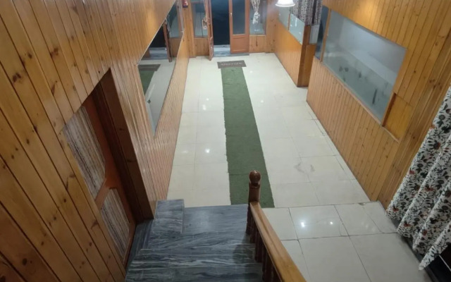 Divine inn sonmarg