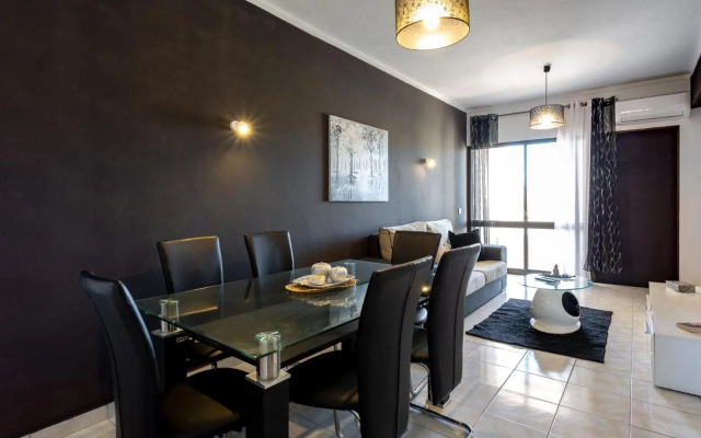 ★ Sea View ★ 1 Minute to Oldtown and Beach ★