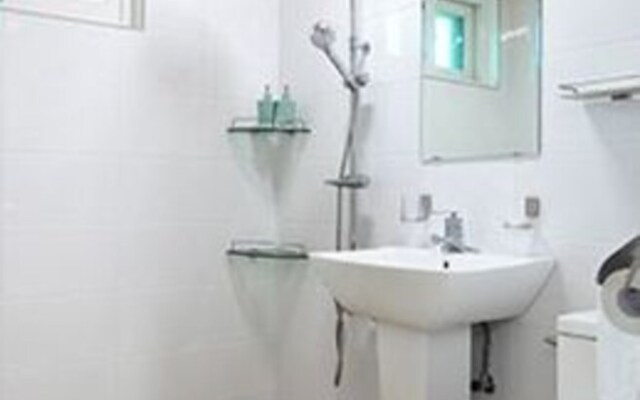 Yeosu Sea Side Pines Pension