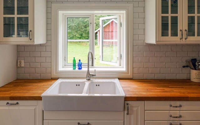 Beautiful Home in Värnamo With 3 Bedrooms and Wifi