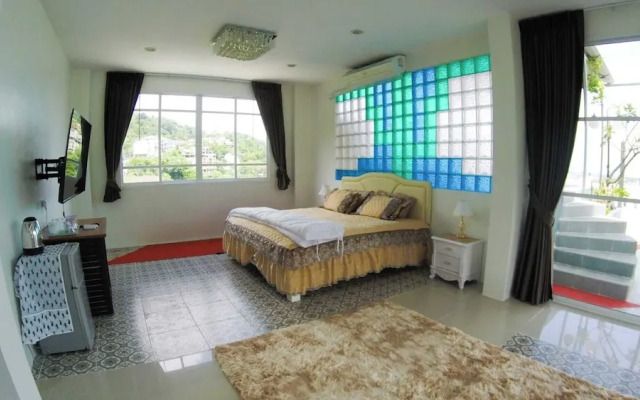 Narong Ek Residence View & Pool Villa