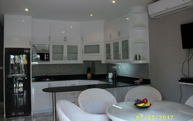 Oasis Garden & Pool Villa at VIP Resort