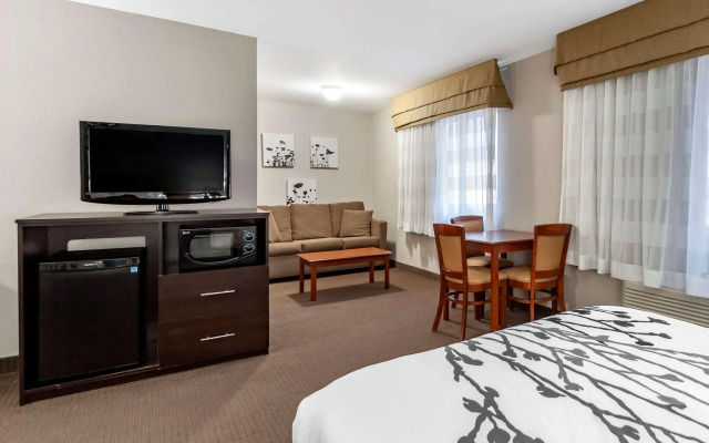 Sleep Inn & Suites Hays I-70