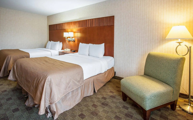 Clarion Hotel Portland Airport