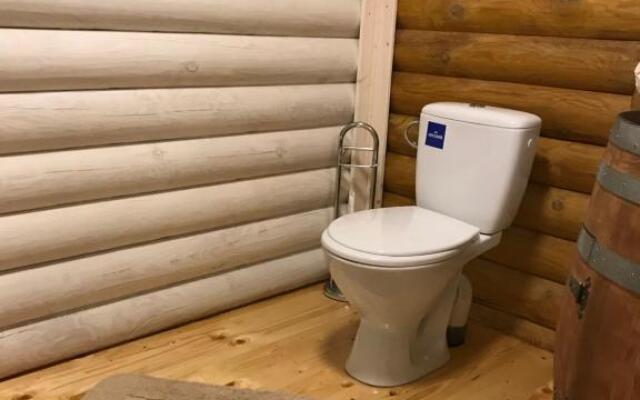 Wellness Hütte am Zwenkauer See bei Leipzig