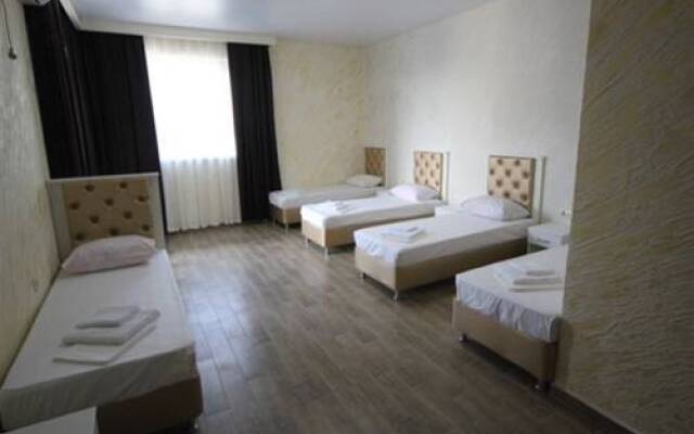 Akropol' (Gelendzhik)