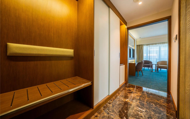 DoubleTree by Hilton Dubai Port Saeed