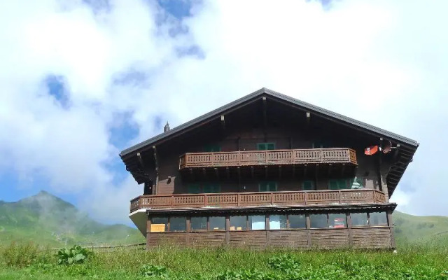 Le Sportif - INH 24525