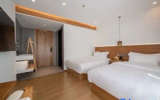 Junshan Homestay (Kangding Branch)