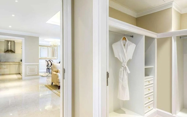 Westpac Hotel & Suites - Westbay Doha