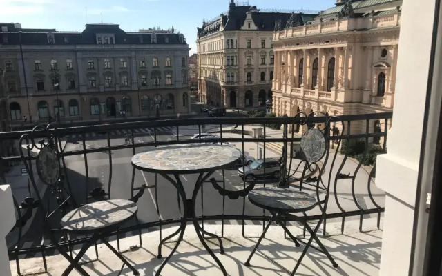 Old Town Boutique Apartments