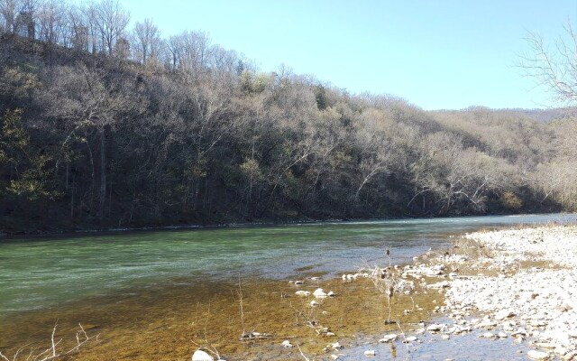 The Jive - Christophers_riverside_cabin