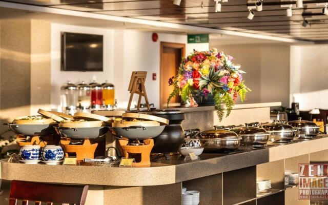 Truong Hotel