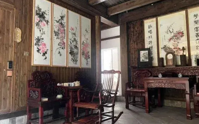 Jingmo Guesthouse