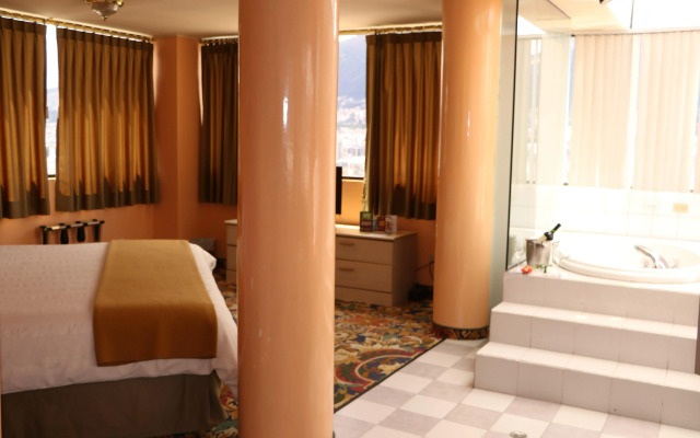 Stanford Suites Hotel
