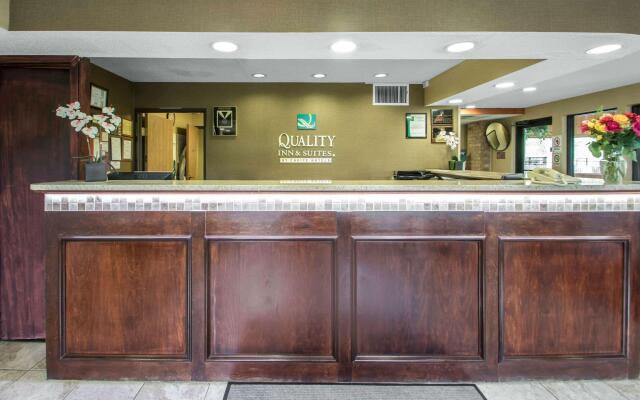 Quality Inn & Suites Sun Prairie Madison East