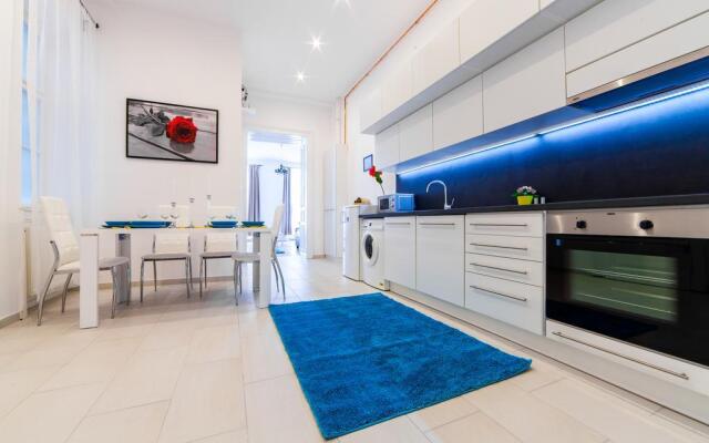 Real Apartments Vadasz