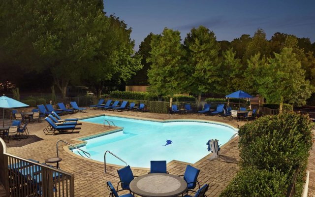 DoubleTree by Hilton South Charlotte Tyvola