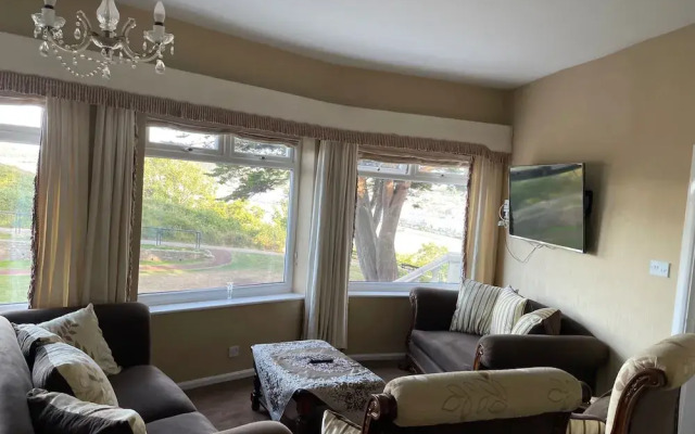 Bungalow-happy Valley-sleeps8