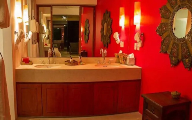 AYIA - Condo Gaviota